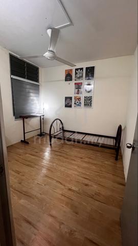 Room for Rent 1