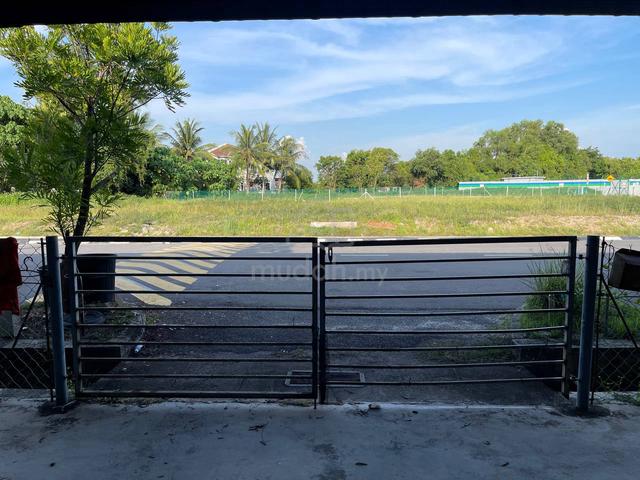 Teres Setingkat, Taman Bahagia, Parit Buntar, Perak 4