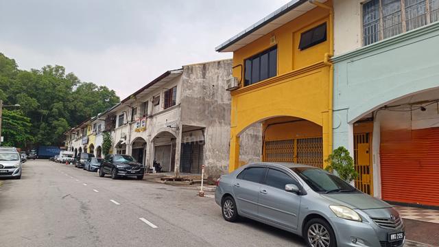 Ground Floor Shop Bukit Belimbing Balakong for rent 1