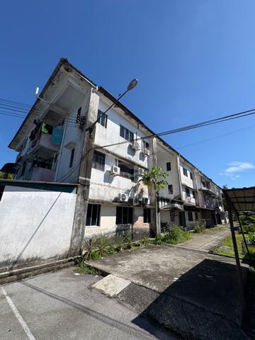 Greenwood Park Flat 1