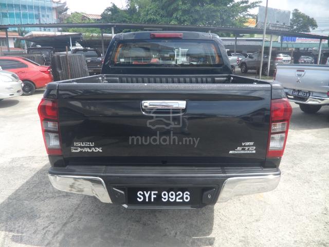 2019 Isuzu D-MAX 2.5 STANDARD 4X4 FACELIFT (M) - 4