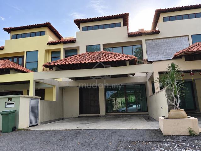 Villa Seri Tunku Anak Bukit Alor Setar 1