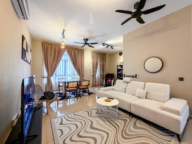 FULL LOAN Upper Floor Townhouse Regent Garden Eco Grandeur Puncak Alam 1