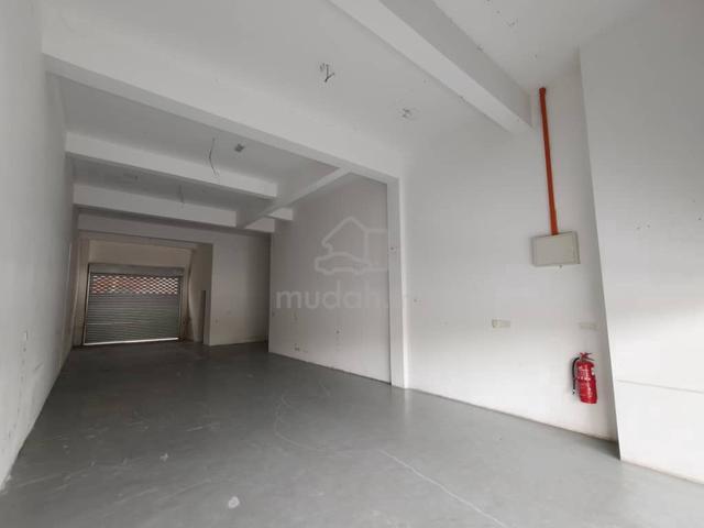 3 storey Shoplot/Same Row 99speedmart/High Population/East Ledang/Tuas 1