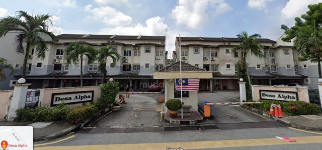 Desa Alpha Townhouse 1