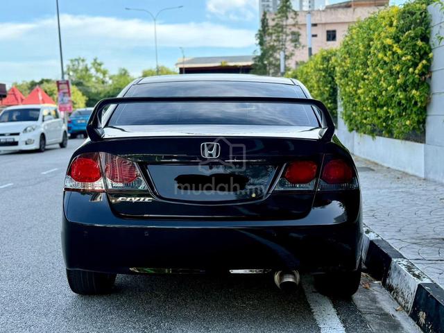 2010 Honda CIVIC 1.8 S-L iVTEC FACELIFT (A) - 4