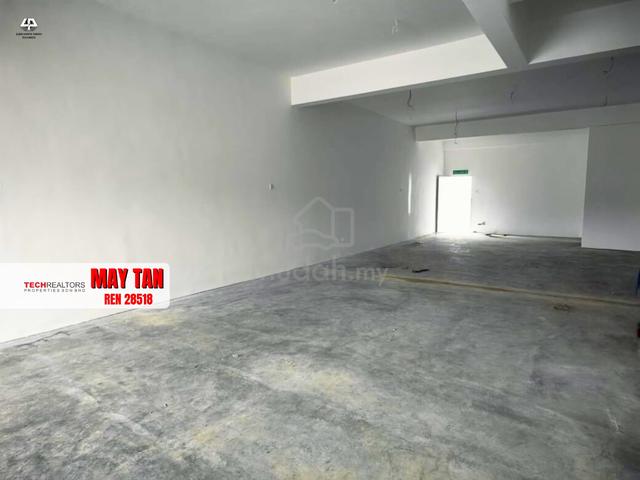 FACING MAIN ROAD Kulim Avenue 1ST FLOOR Shoplot KULIM HI TECH PARK 2
