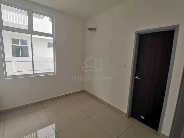 Taman Mutiara Mas (3 storey semi d) 5