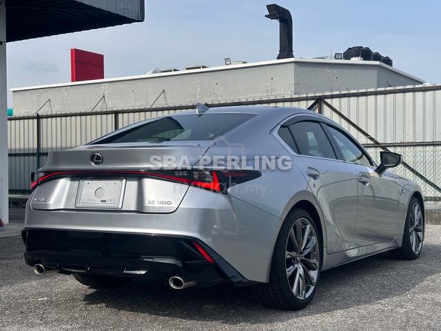 2022 Lexus IS300 2.0 F-SPORT LOW MILEAGE - 4