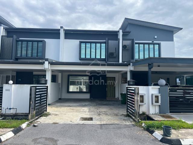 Double Story Terrace House Uni Central Kota Samarahan 1