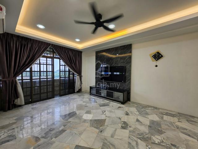 Excelsa Apartment 1