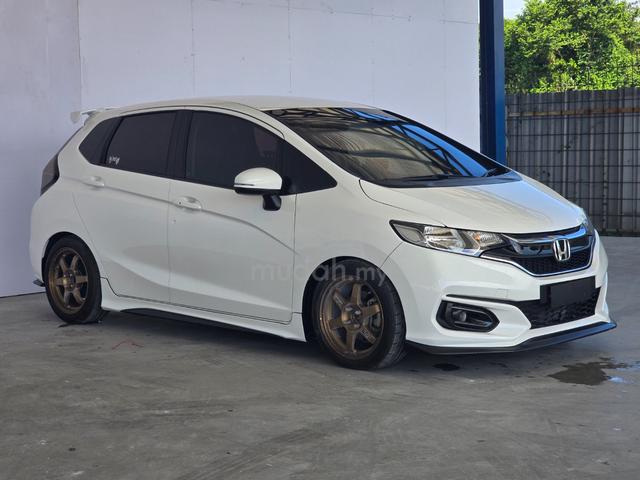2015 Honda JAZZ 1.5 V (A) Full Loan |Monthly - 1