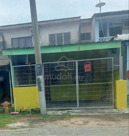 Rumah teres 1 tingkat. 1