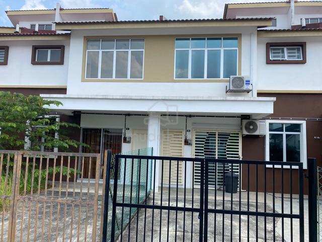 Untuk Dijual - Teres 2 Tingkat, Taman Bunga Raya, Bukit Beruntung 1