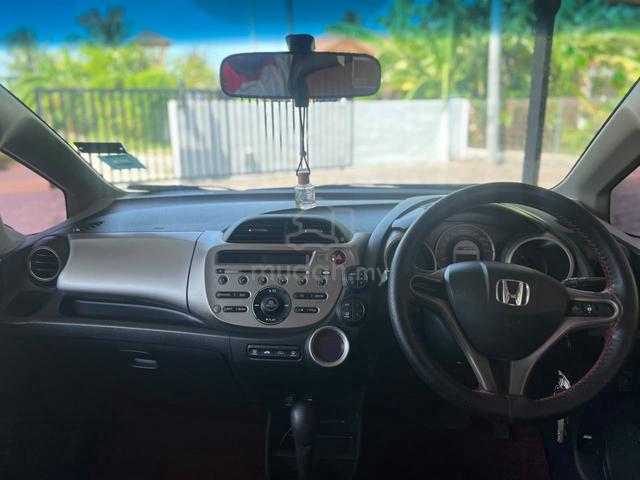 2013 Honda JAZZ 1.3 (HYBRID) FACELIFT (A) - 5