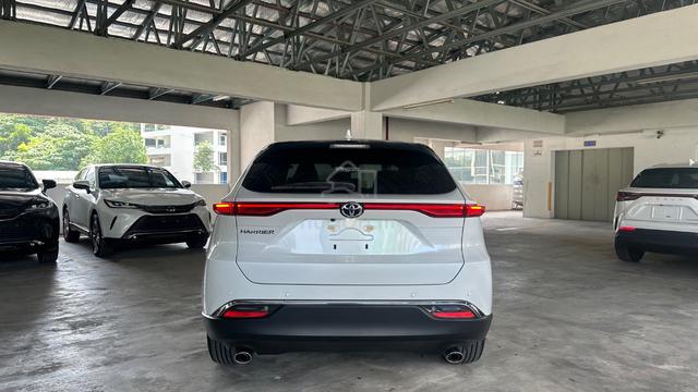 Dim 2025 Toyota HARRIER 2.0 G BSM Grade 5A - 4