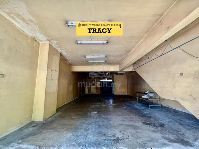 Farlim Ground Floor Jalan Angsana 1