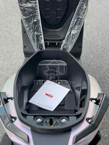Carousel Image