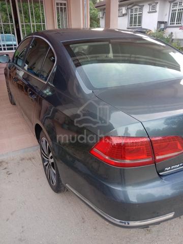 2013 Volkswagen PASSAT 1.8 TSI (CKD) (A) - 4