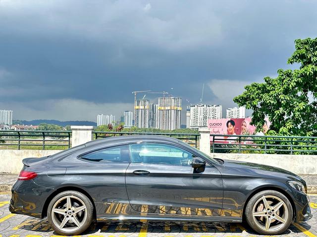 PADDLE SHIF💥2017 Mercedes Benz C200 COUPE AMG 2.0 - 4