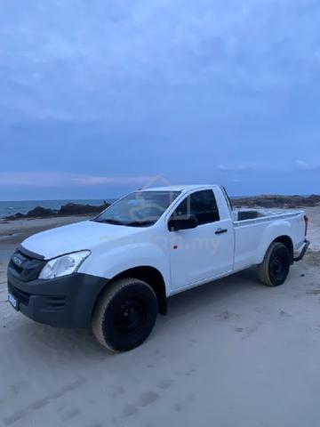 2017 Isuzu D-MAX 2.5 4X4 TFS86JSR-RAPH (M) - 1