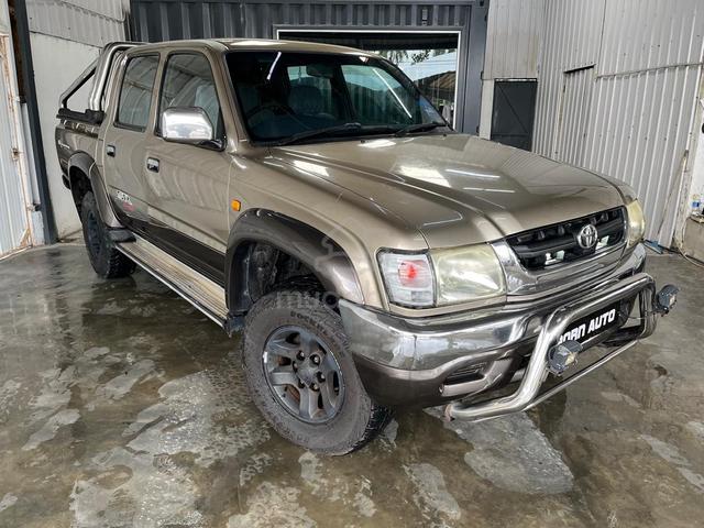 Toyota HILUX 2.5 SR TURBO (A) - 1