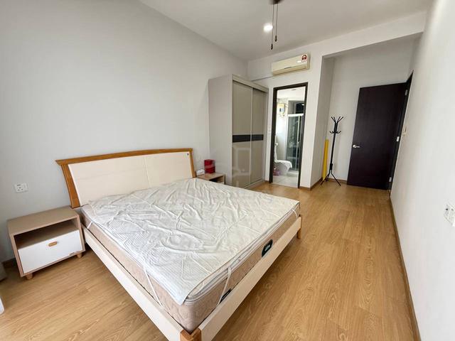 Country Garden Danga Bay Master Room For Rent With Balcony Toilet Ciq 1