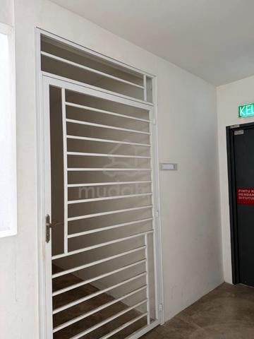 Pangsapuri Kristal Setia Ecohill 1