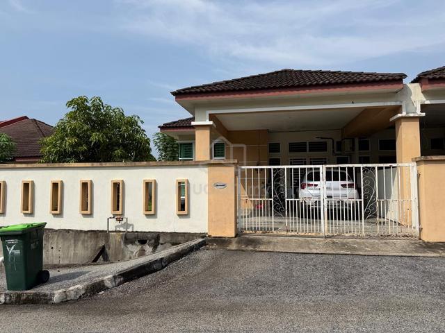 Rumah Untuk DiJual (House for Sale) -Taman Sepilai, Sik Kedah (Semi-D) 1