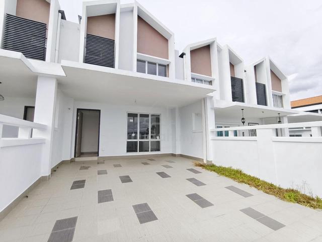 Facing Open Double Storey House Aderyn Alam Sari Bangi 1