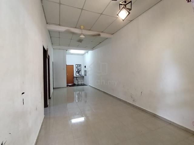 Rumah teres Setingkat Permatang Badak Perdana, Kuantan utk dijual 1