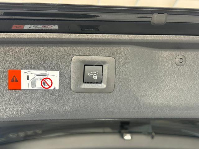 2024 Toyota ALPHARD Z EXECUTIVE LOUNGE Hybrid - 5