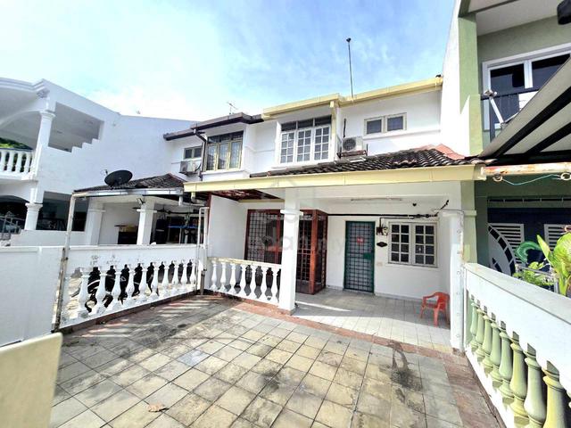 SELL NEARBY HIGHWAY 4 ROOMS 2 STOREY TERRACE Pandan Indah Kuala Lumpur 1