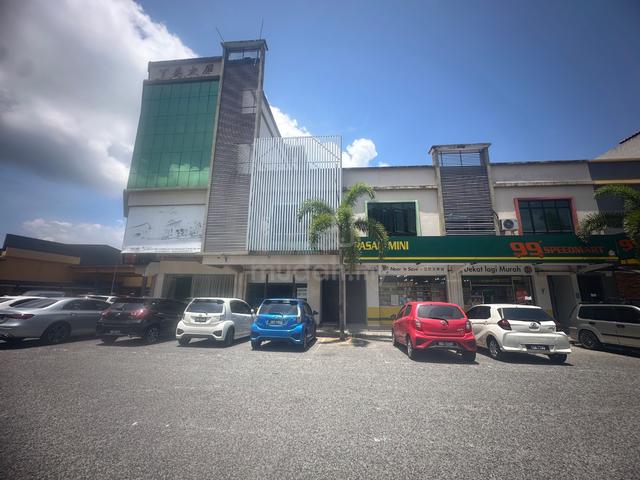 Shop lot 🔥 Kedai untuk disewa 20x70 Jalan Paka Dungun Terengganu 1