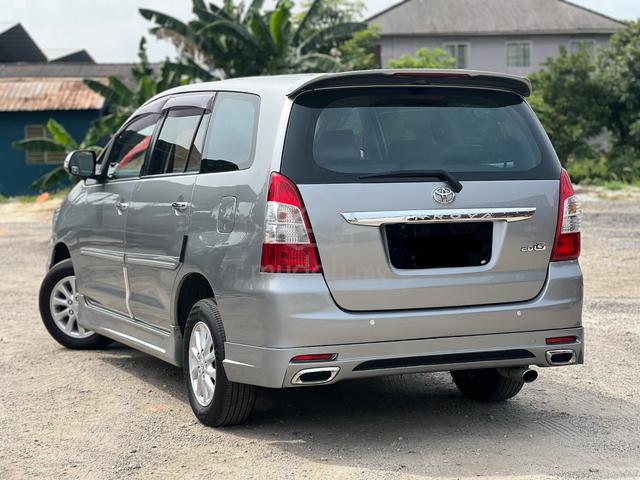 2011 Toyota INNOVA 2.0 G MY05 AN40 FACELIFT (A) - 2