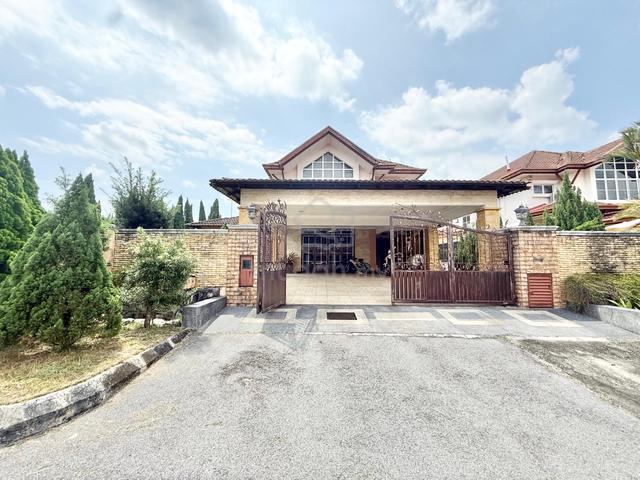 BANGLO CORNER LOT Bandar Seri Putra Freehold Open 1