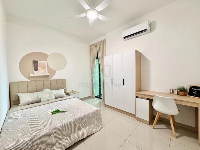 Marina Residence 1