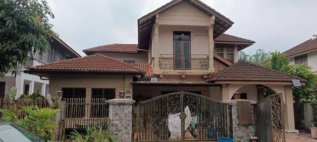 Double Storey BUNGALOW, Laman Kemboja, Kota Seriemas, Nilai 1