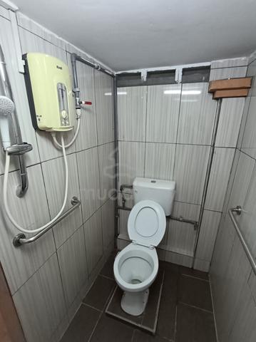 TAMAN NUSA PERINTIS, ROOM for RENT @ Included Wi-Fi, Water usage 3