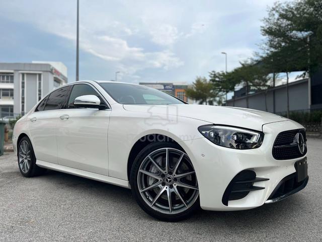 2022 Mercedes-Benz E300 SEDAN AMG Line (JAPAN) - 1