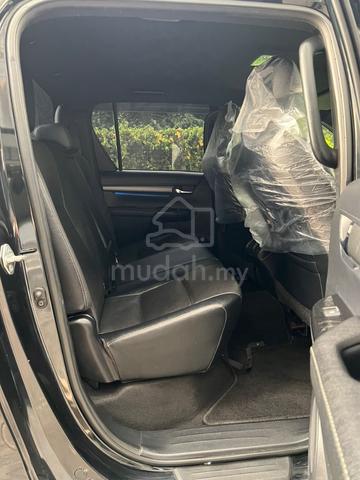 2023 Toyota HILUX 2.8 ROGUE (A) - 4