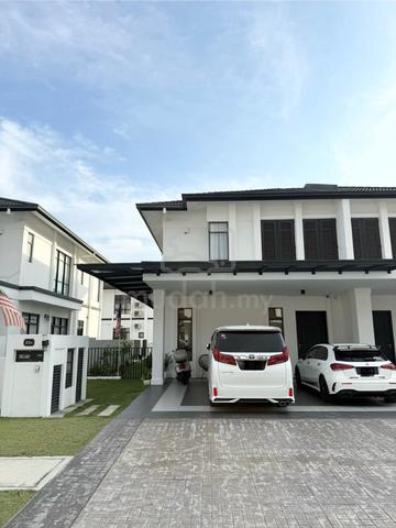 Direct Owner NICE RENO FULLY FURNISHED| Semi D Norton Garden Type S1 1