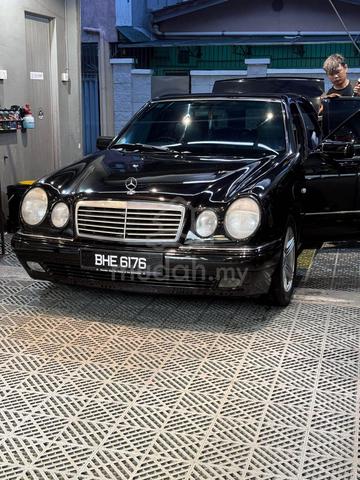 1995 Mercedes Benz 200 2.0 W210 (A) - 1