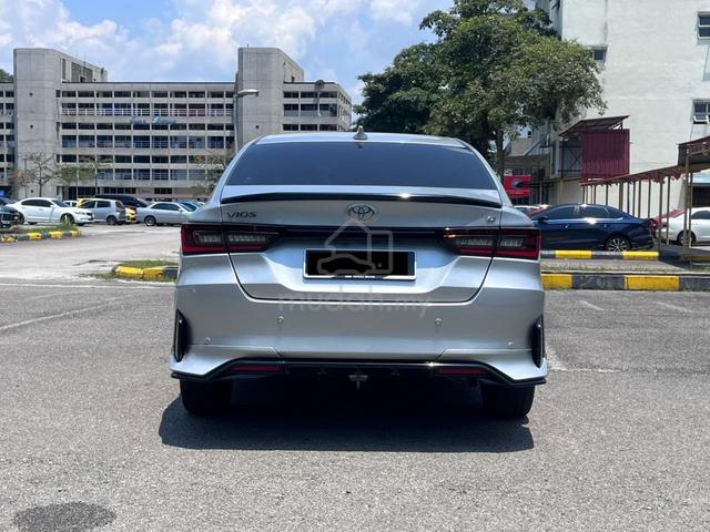 2023 Toyota VIOS 1.5 GR-S MY19 FACELIFT (A) F*LOAN - 4