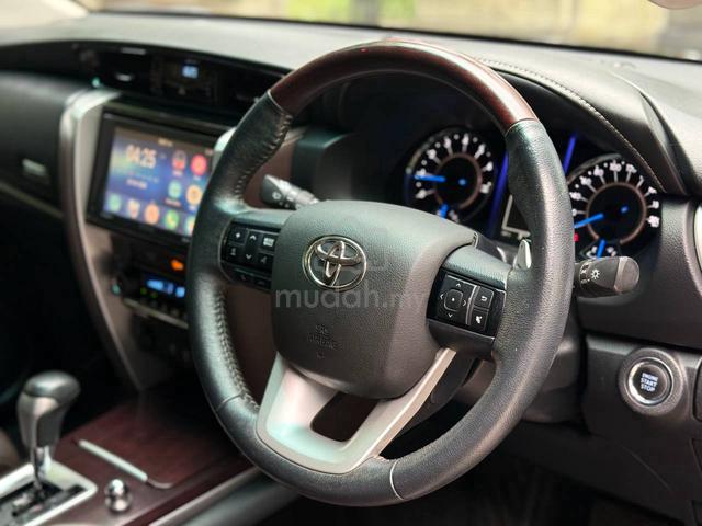 2017 Toyota FORTUNER 2.7 SRZ 4x4 (A)GOOD CONDITION - 3