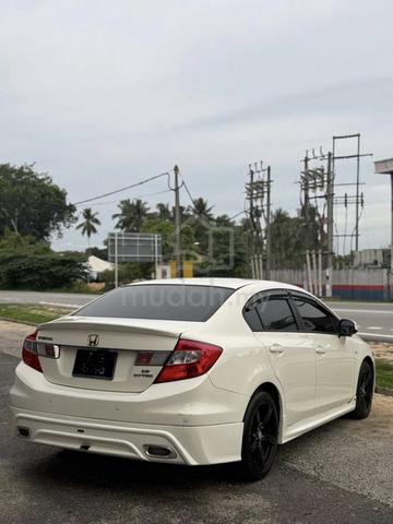 2013 Honda CIVIC 1.8 S (A) - 2