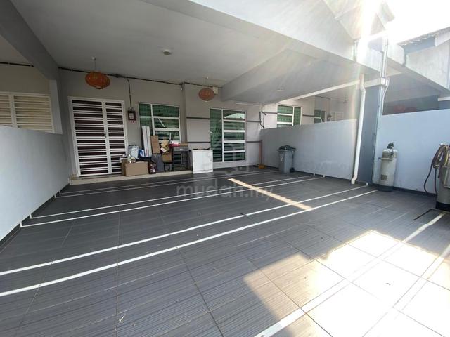 Big Size Renovated Single Storey Terrace Bukit Katil Damai 2 1