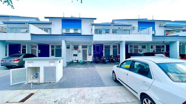 FULL LOAN Townhouse Kita Mekar Cybersouth Dengkil Selangor 1