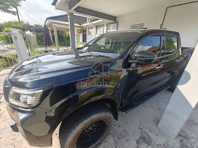 2022 Nissan NAVARA V 2.5L (A) - 2