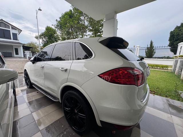 2011 Porsche CAYENNE 3.0 S HYBRID 958 (A) - 2